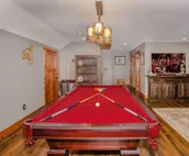 10% Booking Deposit | Smoky Mtn Sunrise | Dogs OK | Mtn View | Hot Tub | Games!