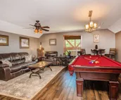 10% Booking Deposit | Smoky Mtn Sunrise | Dogs OK | Mtn View | Hot Tub | Games!