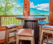 10% Booking Deposit | Smoky Mtn Sunrise | Dogs OK | Mtn View | Hot Tub | Games!