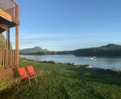 Waterfront suite only 2 miles from downtown!