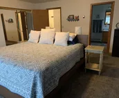 Waterfront suite only 2 miles from downtown!