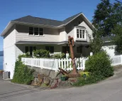 Anchor Inn by the Sea in Ketchikan Alaska, a beautiful setting on the waterfront