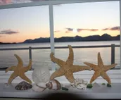 Anchor Inn by the Sea in Ketchikan Alaska, a beautiful setting on the waterfront