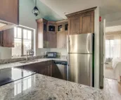 Aspenwood Manor- Perfect Paradise in Provo! (Ocean themed condo)