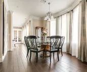 Aspenwood Manor- Magnificent and Luxurious Vienna-inspired condo!