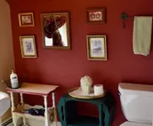 Cottage in Heart of Downtown Newport