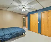 Elwood Townhome w/Patio, 7 Mi to Johnson Lake