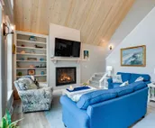 Oceanfront Prospect Harbor House w/ Deck+View