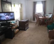 Bright and Cool Powell Apartment with patio and Air Conditioning.
