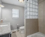 JustLikeHome OKC-50th Street Luxury Stay for up to 14