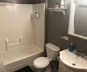Penthouse on the lake, walking distance from Indiana Beach