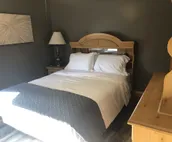 Penthouse on the lake, walking distance from Indiana Beach