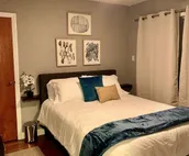 *EXTRA CLEAN*Renovated 2019 + Brand New Furniture! Open Plan & Short Walk to ND!