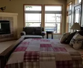Large, private, luxury home on river with GORGEOUS views!