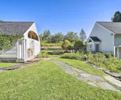 Lovely Brookfield Home w/Private Deck & Views