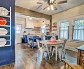 Remodeled Historic Farmhouse ~20 Mi to KC!