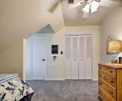 Remodeled Historic Farmhouse ~20 Mi to KC!