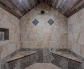 Shooting Star: Sleeps 14 + Loft Game Room, Pet Friendly with Doggy Nook