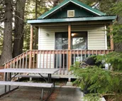 Cabin 2 Lynn View Lodge