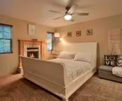 YoBee! Heart of Yosemite. Homey Studio. Reservations + Breakfast included ~U1