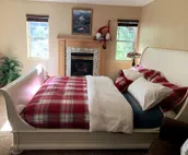 YoBee! Heart of Yosemite. Homey Studio. Reservations + Breakfast included ~U1