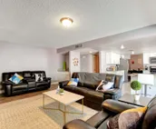 Relaxing 5bd/4ba + pool/spa/sauna, 10min to Strip