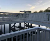 Waterfront Studio on Lake Schaffer, Walking distance to Indiana Beach