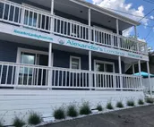 Waterfront Studio on Lake Schaffer, Walking distance to Indiana Beach