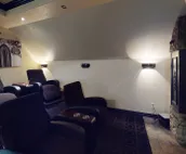 THE EXECUTIVE TWO STORY “WHERE TO STAY WHEN YOUR AWAY”(JACUZZI, ADA COMPLIANT)