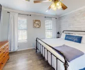 Cozy family bungalow perfect for a couple or family of four
