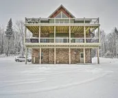Rustic 3-Story Pittsburg Cabin w/ Lake & Mtn Views
