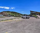 Cozy Black Hills Cabin w/ Deck ~ 3 Mi to Deadwood!