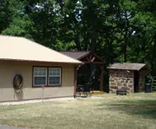 Fishing Cabin Ft Gibson Lake