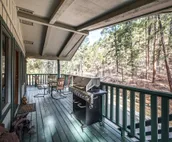 Midtown Riverfront Complex | Hot Tubs, Fireplace!