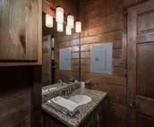 Midtown Riverfront Complex | Hot Tubs, Fireplace!