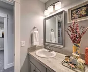 Quiet Home by Dtwn Livingston: Hike, Fish & Ski!
