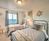 Quiet Home by Dtwn Livingston: Hike, Fish & Ski!