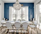 Carlton Landing! Gorgeous Home on Redbud Park