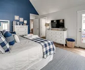 Carlton Landing! Gorgeous Home on Redbud Park