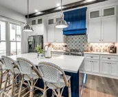 Carlton Landing! Gorgeous Home on Redbud Park