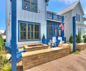 Carlton Landing! Gorgeous Home on Redbud Park