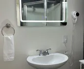 Private 4 BDRM/ 3 BTHS ❤️