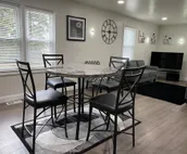 Private 4 BDRM/ 3 BTHS ❤️
