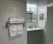 Private 4 BDRM/ 3 BTHS ❤️