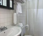 Private 4 BDRM/ 3 BTHS ❤️