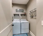 Carlton Landing! Beautiful Townhouse just steps away from the water front.