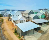 Carlton Landing! Spacious cottage with second story view of Lake Eufaula!