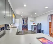 Quiet Family Home - 12 Miles to Pomona State Park!
