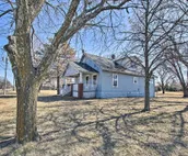Quiet Family Home - 12 Miles to Pomona State Park!