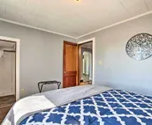Quiet Family Home - 12 Miles to Pomona State Park!